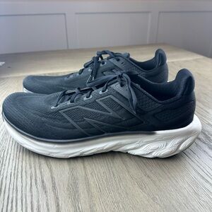 New Balance Men's Fresh Foam X 1080v13. New (no box) size 16.